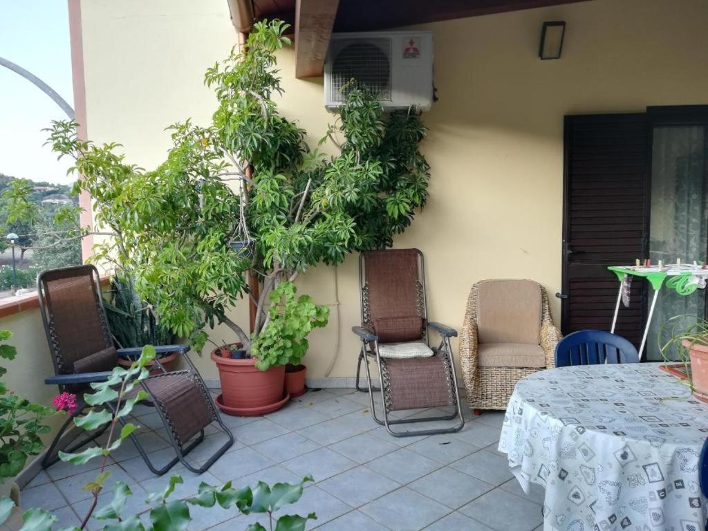 B&B Is Pranus A Mari Casa Privata Solanas  Buitenkant foto